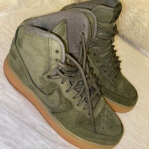 Nike Air Force 1 High Vintage Green